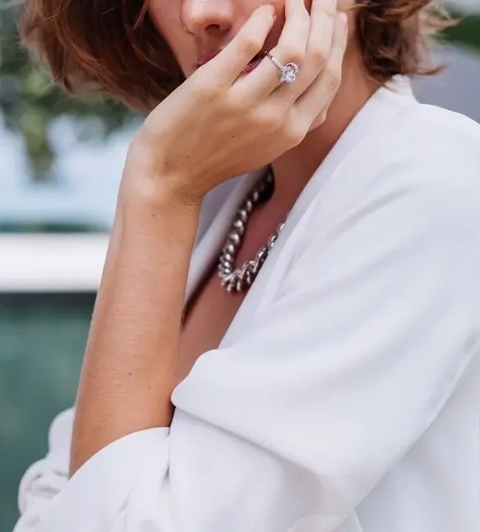 Keila Caro - Joyas y perfumes de alta calidad a precios económicos